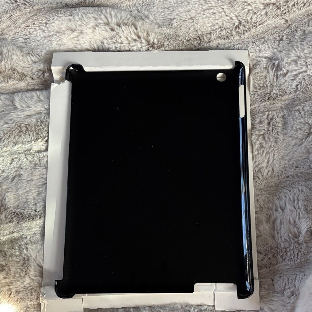 Coach Black and Gray Signature Pattern IPad Mini Sig Mold Case - Picture 3 of 3